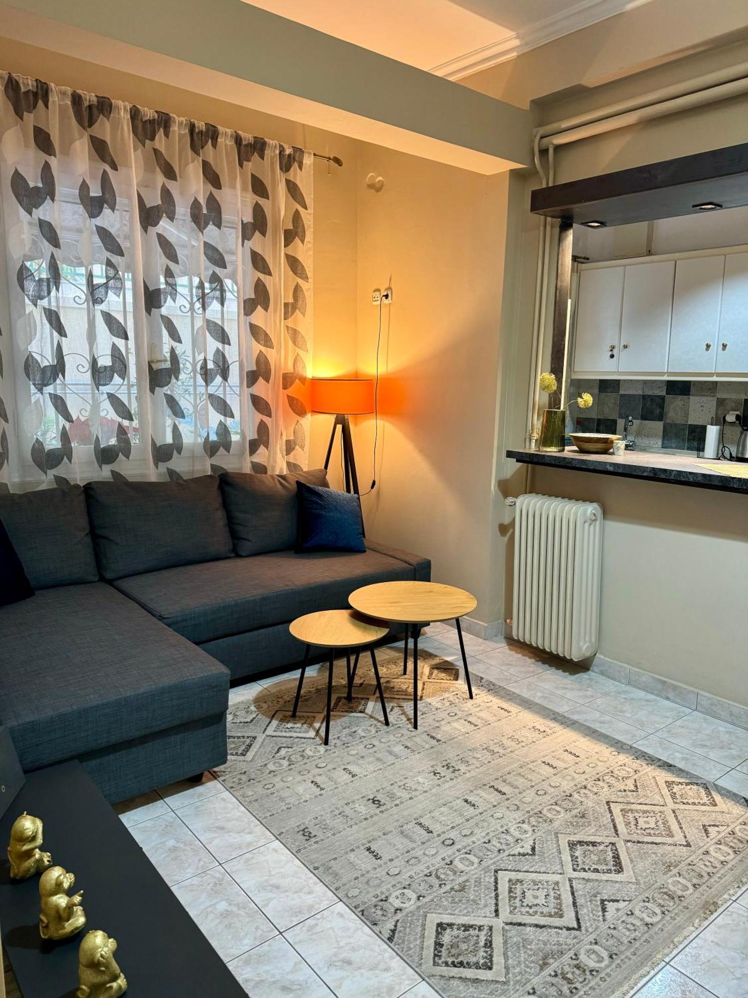 Cozy Home In Nea Smirni Афины Экстерьер фото